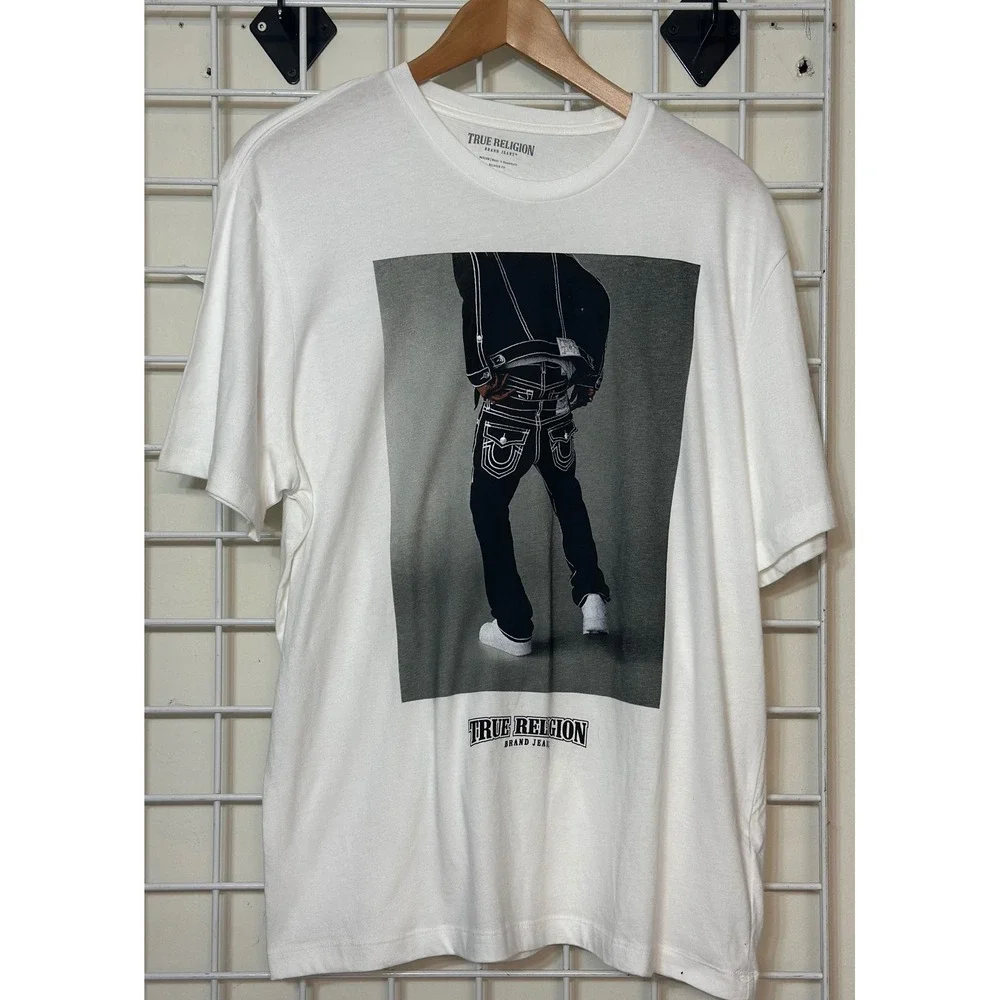 True Religion Mens Graphic T-Shirt White Relaxed Fit Photo Print‎ Medium NEW